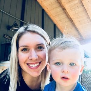 Meet your Posher, Katelyn